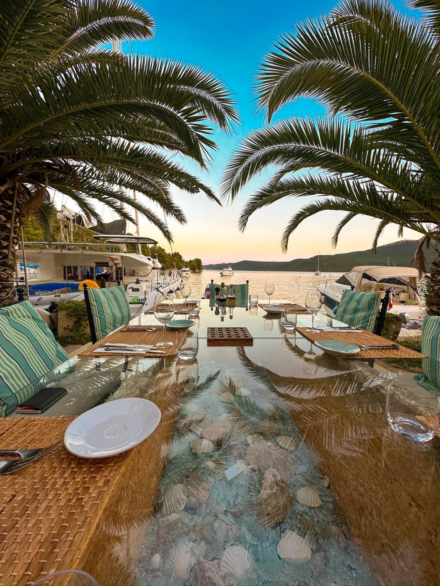 Villa Rava Hotel & Restaurant Eksteriør billede